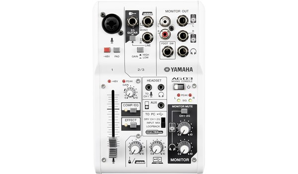 CONSOLA YAMAHA 3 CANALES USB PASIVA YAMAHA